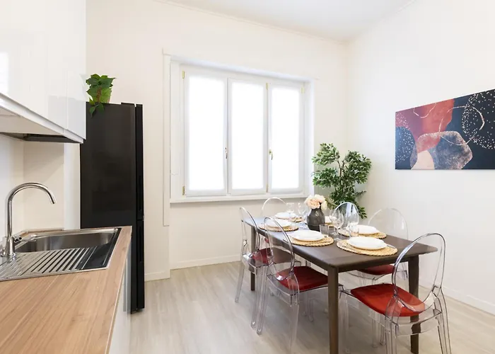 Appartamento Easylife - Stile E Comodità Tra Duomo E Navigli