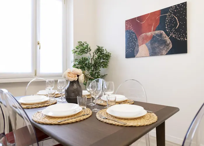 Easylife - Stile E Comodità Tra Duomo E Navigli Appartamento *