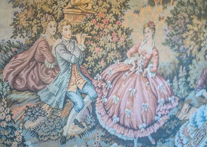 Duomo 7 Min - Historic Luxury 3 Bedrooms With Parking