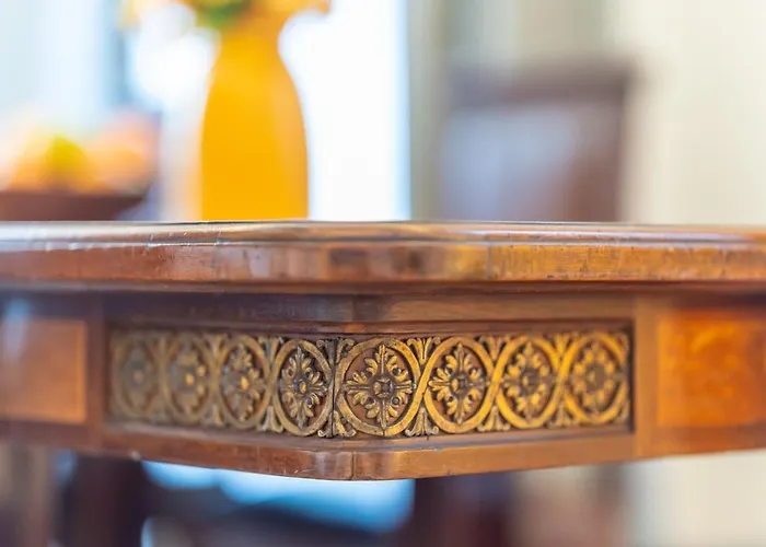 아파트 Duomo 7 Min - Historic Luxury 3 Bedrooms With Parking