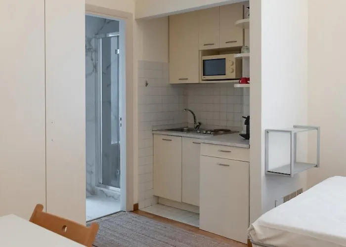 Few Steps From Citylife B - Mirable Pm Διαμέρισμα