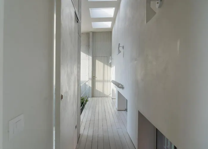 Quite Rooftop Loft In Navigli Area شقة *