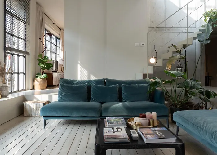 Quite Rooftop Loft In Navigli Area شقة ميلان