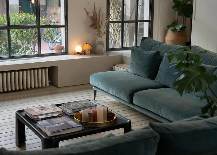 아파트 Quite Rooftop Loft In Navigli Area *