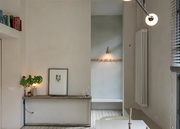 Quite Rooftop Loft In Navigli Area * 밀라노