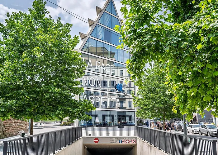 Luminoso Trilocale In Porta Garibaldi 아파트 *