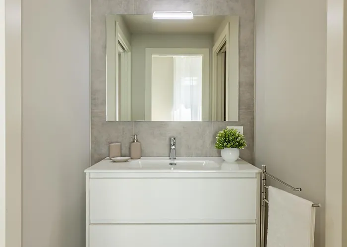 Navigli Charme Moderno In Quartiere Autentico * 밀라노