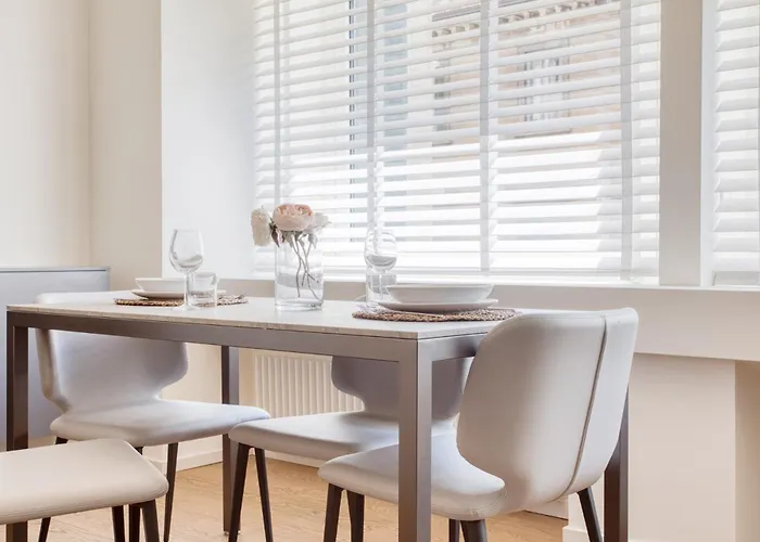 Easylife - - Torino - 64 P1n3 - Duomo * Milaan