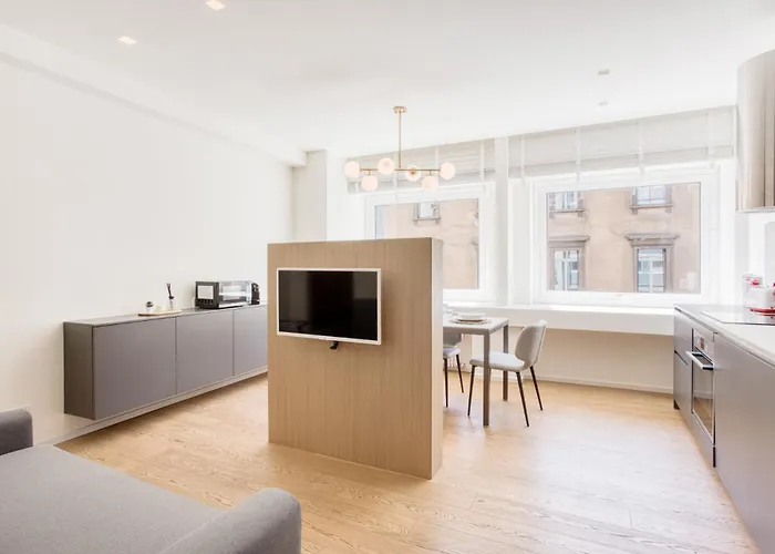 Easylife - - Torino - 64 P1n3 - Duomo Milaan