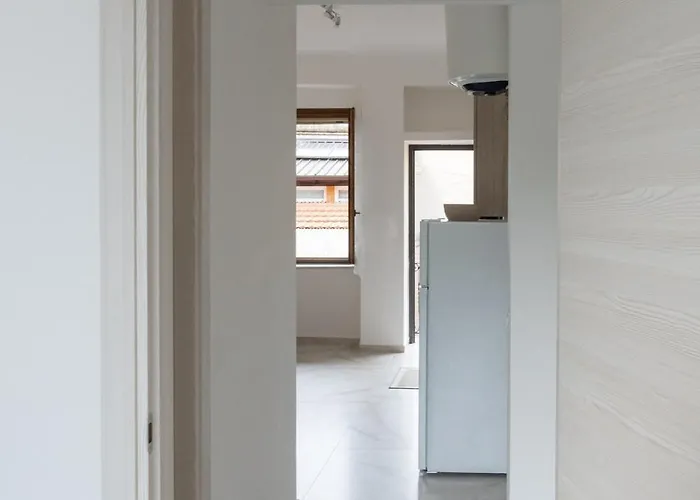 Elegant One Bedroom In Rovereto - Mirable Pm Apartment *
