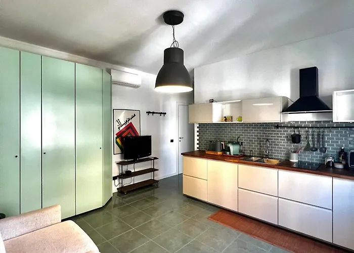 A Piedi, A Due Passi Dal Centro * ميلان