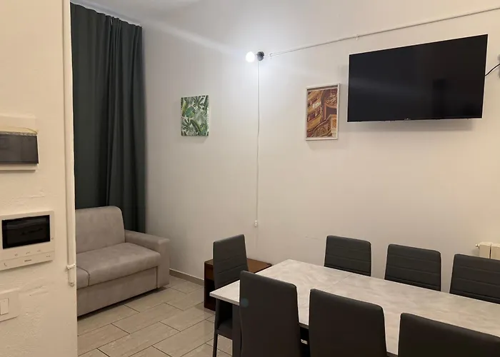Station Bliss Apartment *