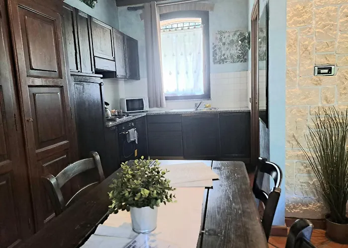 Monolocale Adelaide Abbadesse M3-m5 Zara Milano