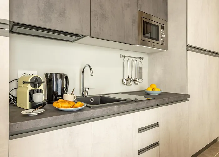 Apartamento Navigli Elegante Oasi Di Comfort E Design
