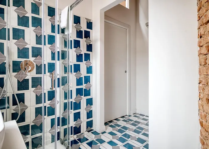 - Loft Industrial Chic