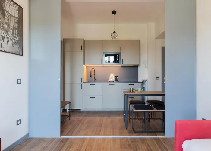 Parcheggio Privato E Casa Moderna Con Vista Storica Appartamento Milano