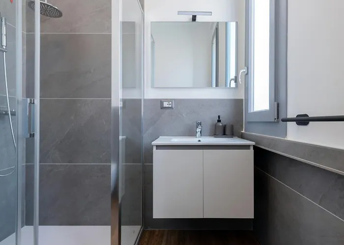 Parcheggio Privato E Casa Moderna Con Vista Storica Apartmán Milán