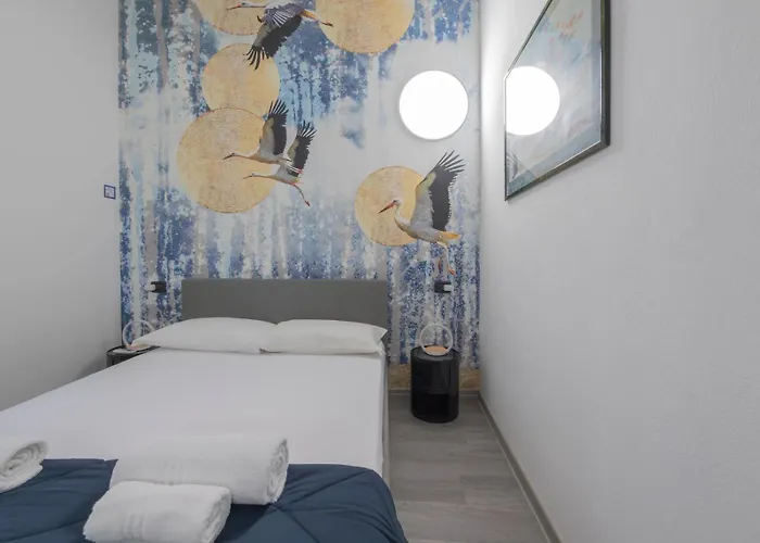 I-host - Pavia 10 Appartement