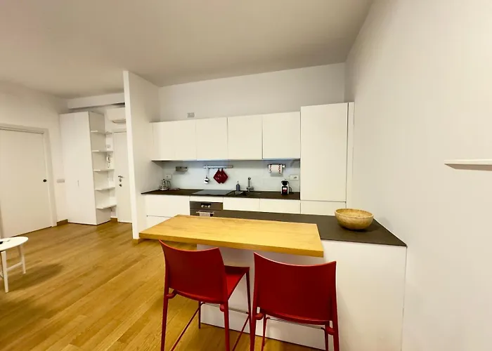 아파트 Sempione Chic Apartment, Citycenter, *