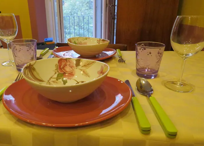 Flores Home, Boho Chic Style & Urban Comfort Navigli, Bocconi, Centro Apartmán