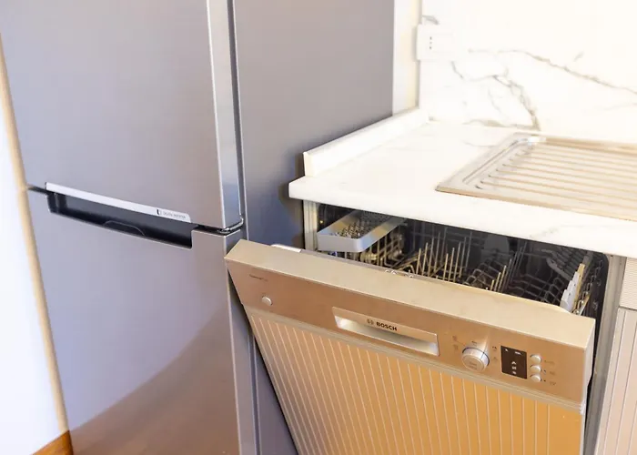 The Boutique - Tortona Design District & Navigli - Luxury With Balcony - Tram 2 Direct To Duomo - Center Lejlighed *