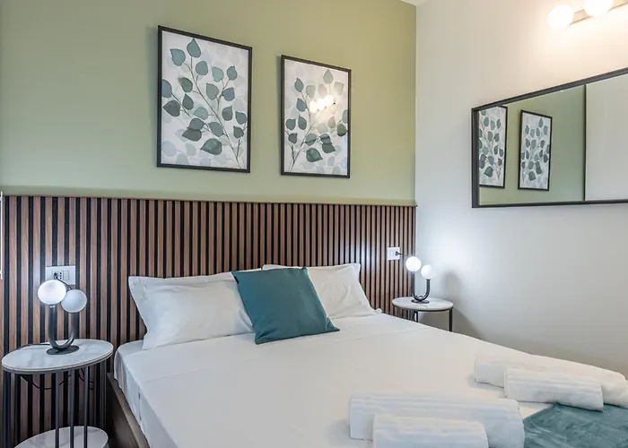 Navigli Charme Urbano Tra Design E Quiete ミラノ