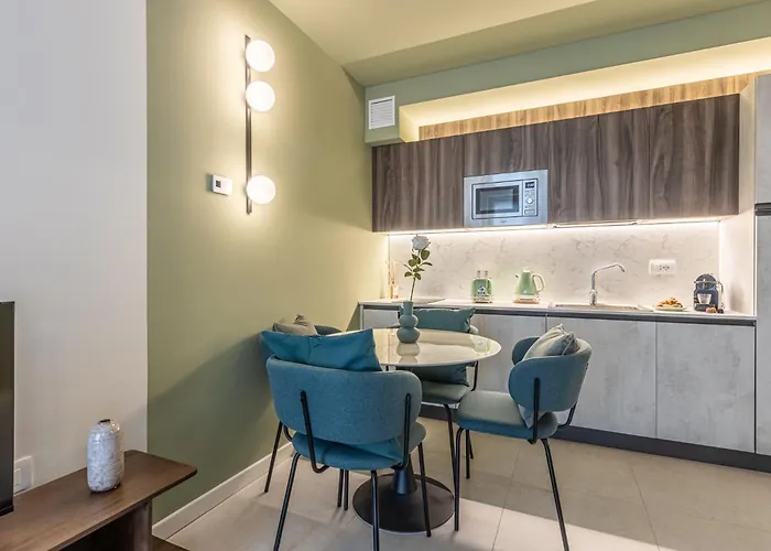 Navigli Charme Urbano Tra Design E Quiete アパート *