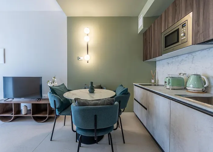 Apartamento Navigli Charme Urbano Tra Design E Quiete Milão