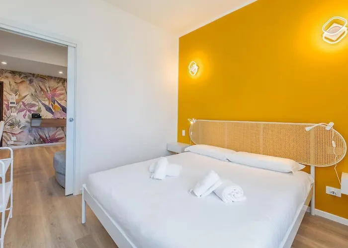 Appartement Easy Parking, 10 Min To Malpensa Express, Air Conditioning *
