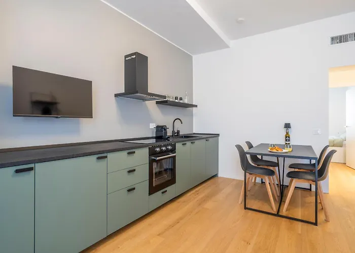 Casa Gorilla Sempione, Milan