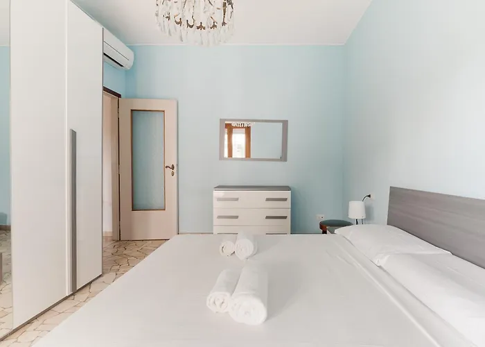 Guesthost - Mm3 Corvetto Bright Mediolan