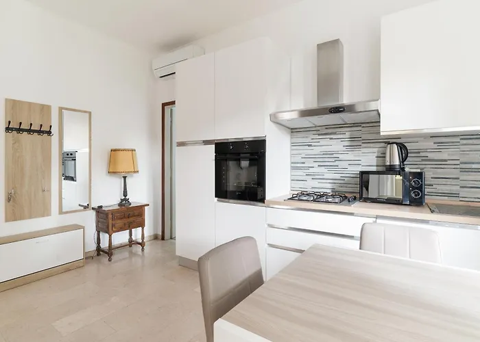 Guesthost - Mm3 Corvetto Bright