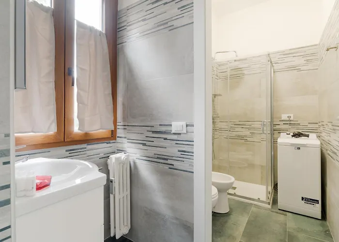 Guesthost - Mm3 Corvetto Bright Milano