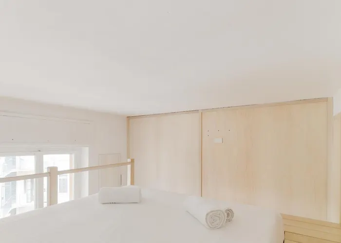 Guesthost - Sempione Bright Appartamento *