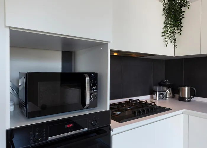 Rolandi Duplex With Terrace شقة ميلان