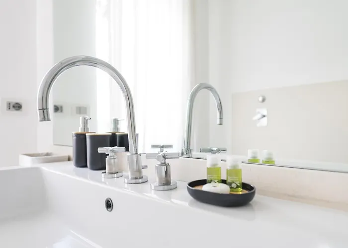 Easylife - - Vigoni 7 - Santa Sofia