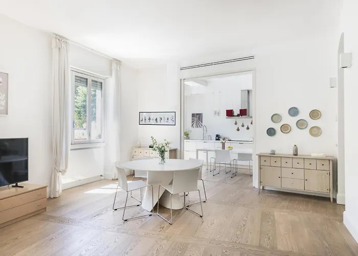 Easylife - - Vigoni 7 - Santa Sofia *