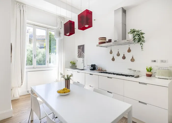 Easylife - - Vigoni 7 - Santa Sofia *