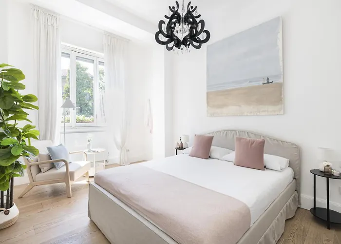 Easylife - - Vigoni 7 - Santa Sofia Appartamento *