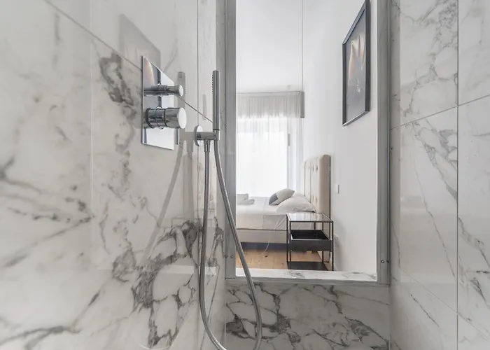 Enora Aapts By Sweett - Sirtori Lejlighed