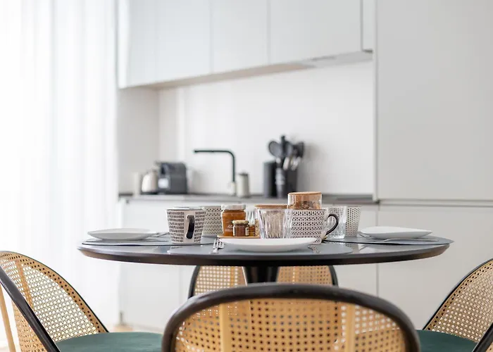 Enora Aapts By Sweett - Sirtori * Milano