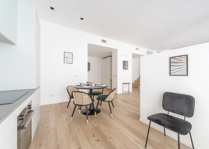 Enora Aapts By Sweett - Sirtori Milano