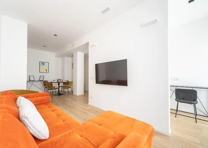 Enora Aapts By Sweett - Sirtori Milano