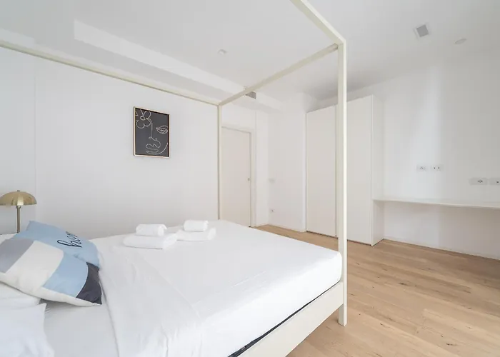 Enora Aapts By Sweett - Sirtori * Milano