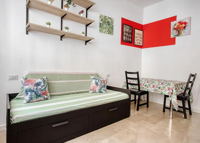Hostmate - - Gessi - Washington * Милан
