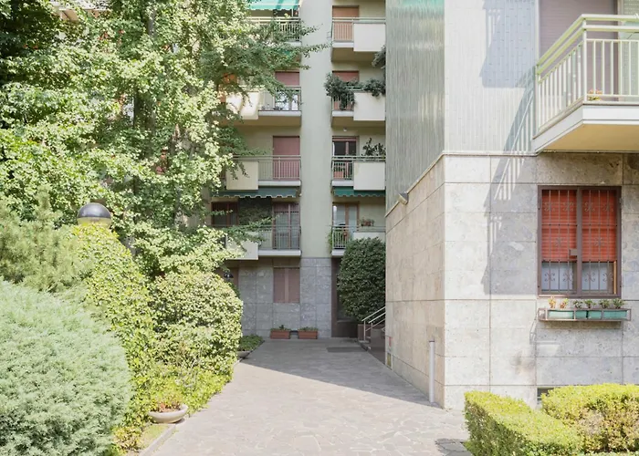 Easylife - Design Contemporaneo Sui Navigli *