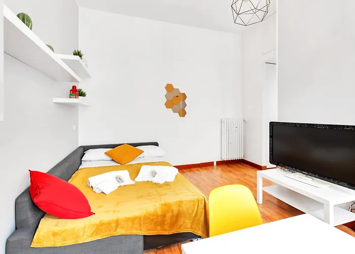 Juvara Flat Centro&universita Διαμέρισμα