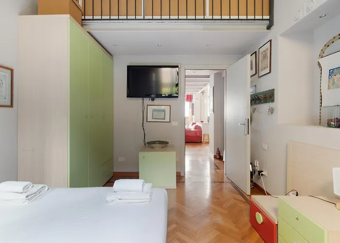 Guesthost - Mm2 Sant'agostino * ميلان