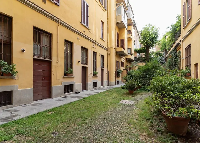 Guesthost - Mm2 Sant'agostino ميلان