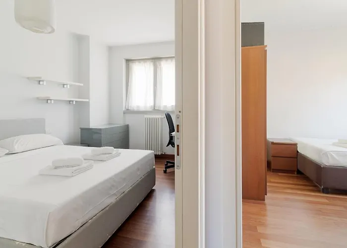 Guesthost - Stylish Viale Toscana * Milánó